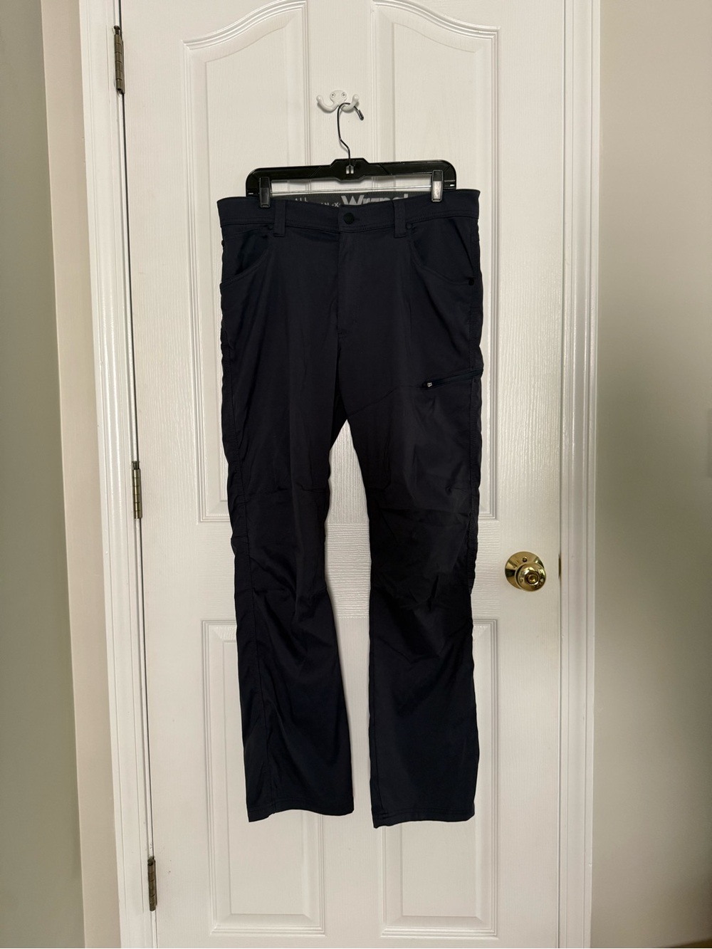 Wrangler All Terrain Gear Navy Utility Pants - Sz 34x32 - EUC.